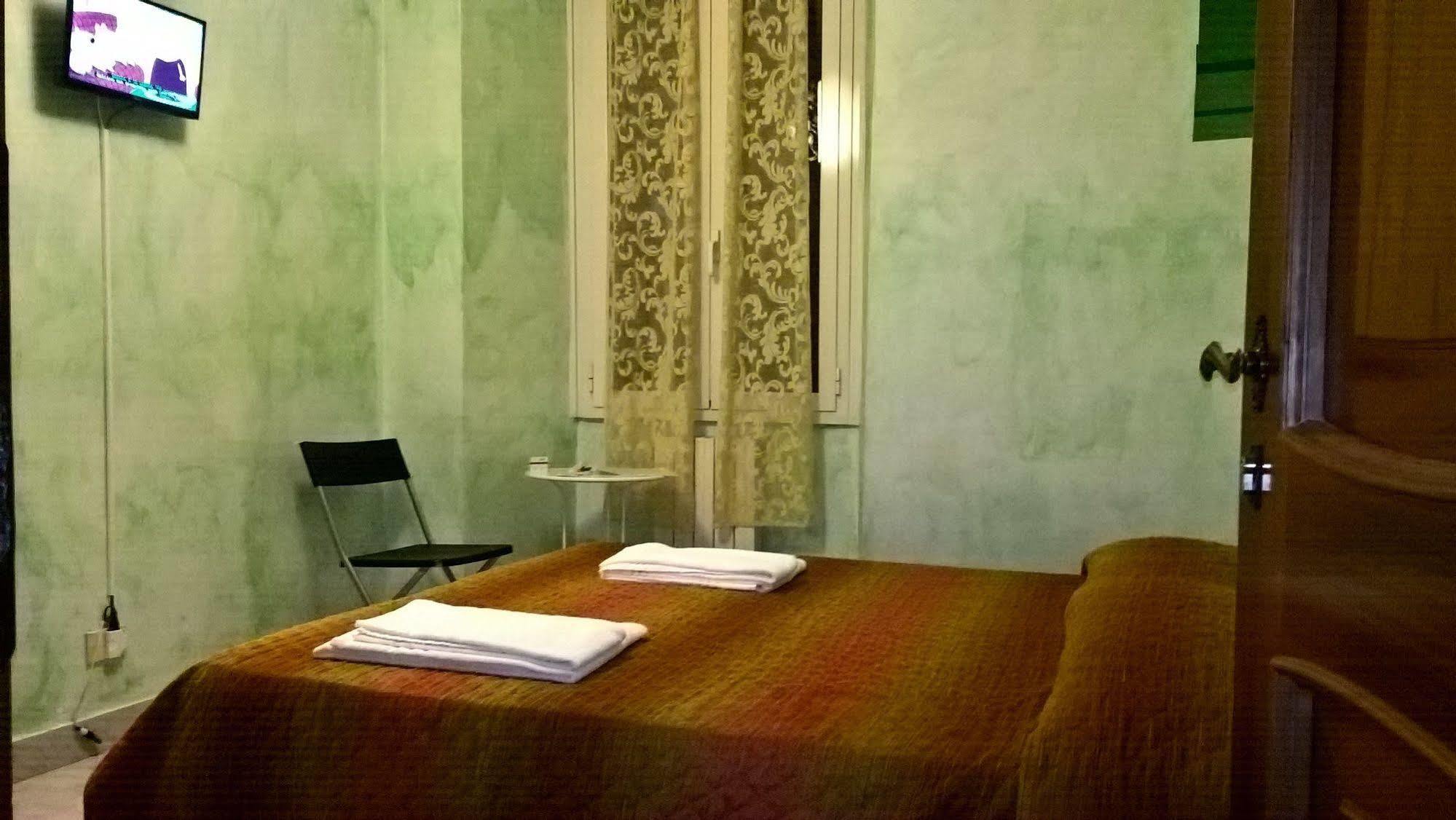 Gigi Holiday Rooms Rome Bagian luar foto